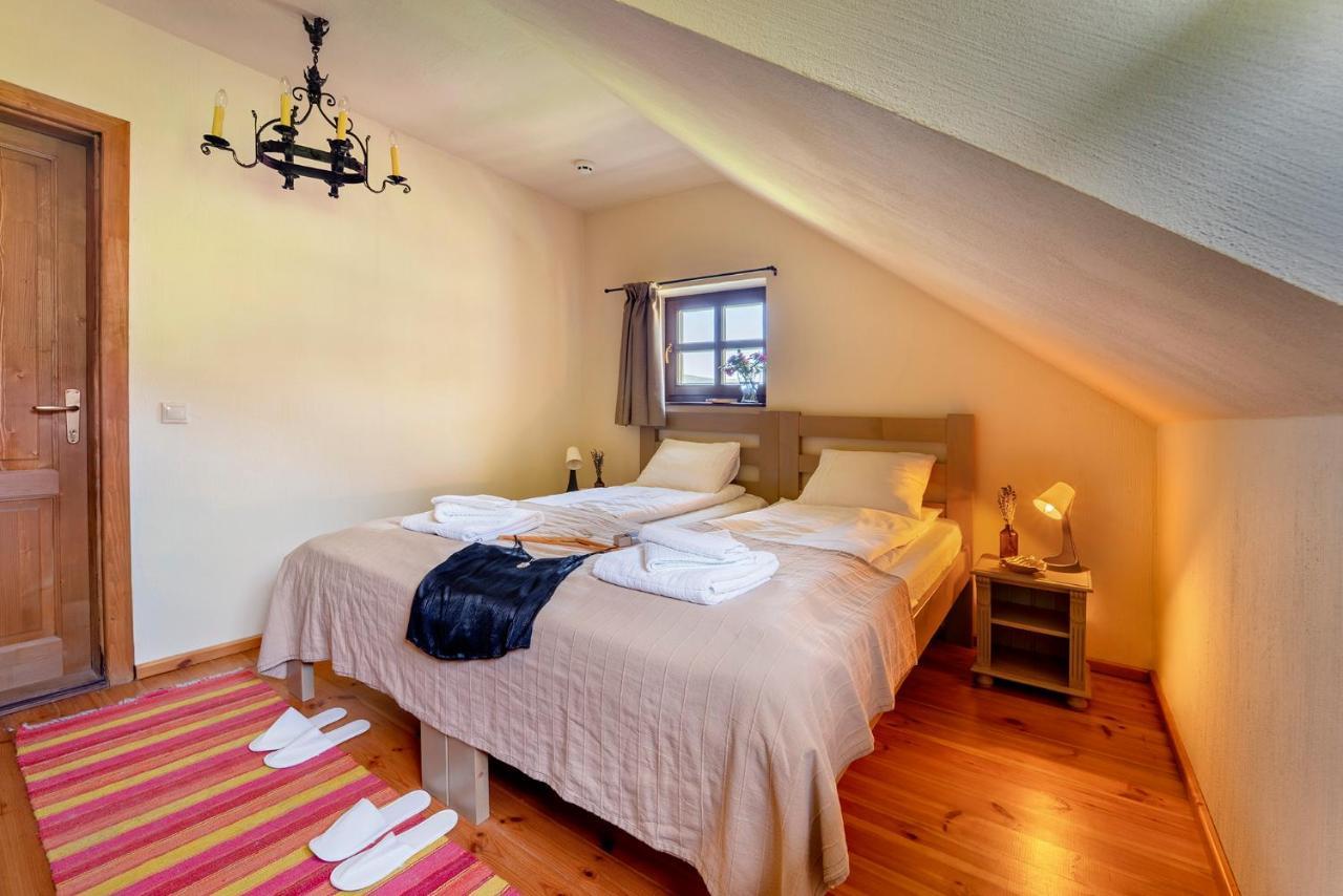 Hotel Conacul Gaal Kuria à Dalnic Extérieur photo